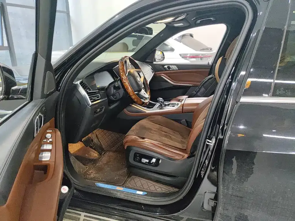 BMW X7 2022 из CN, фото 3