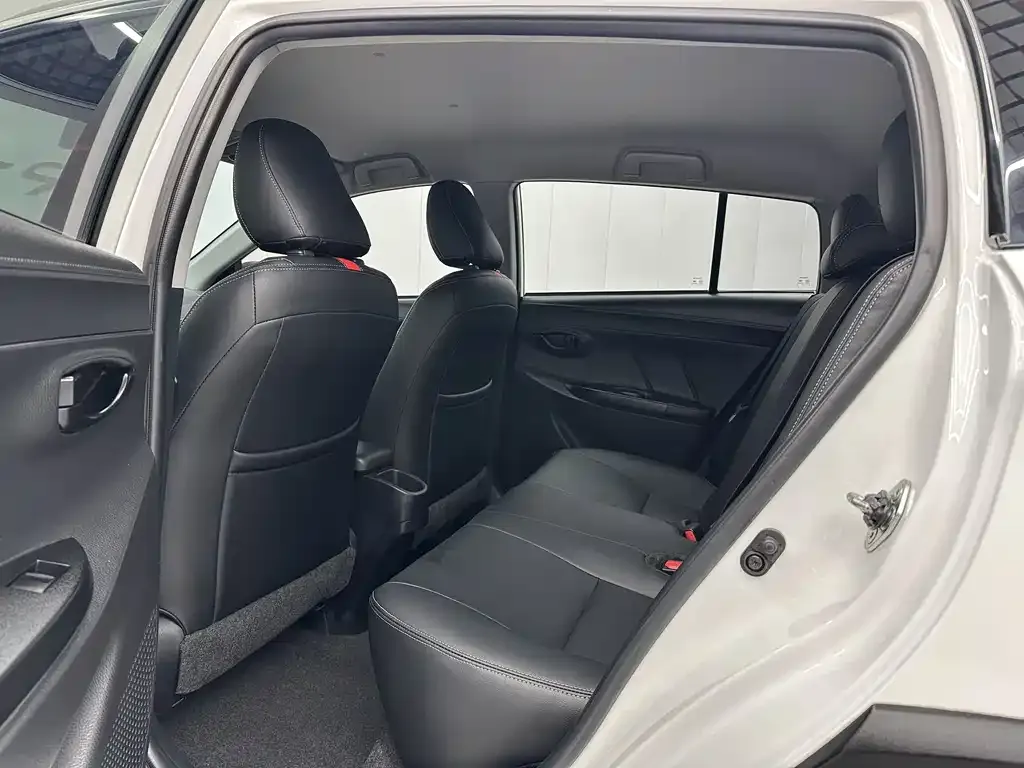 Toyota Yaris L 2022 из CN, фото 5