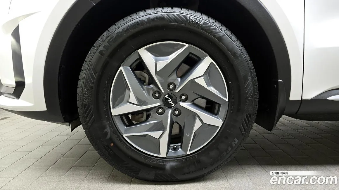 Kia Sorento — фото 5