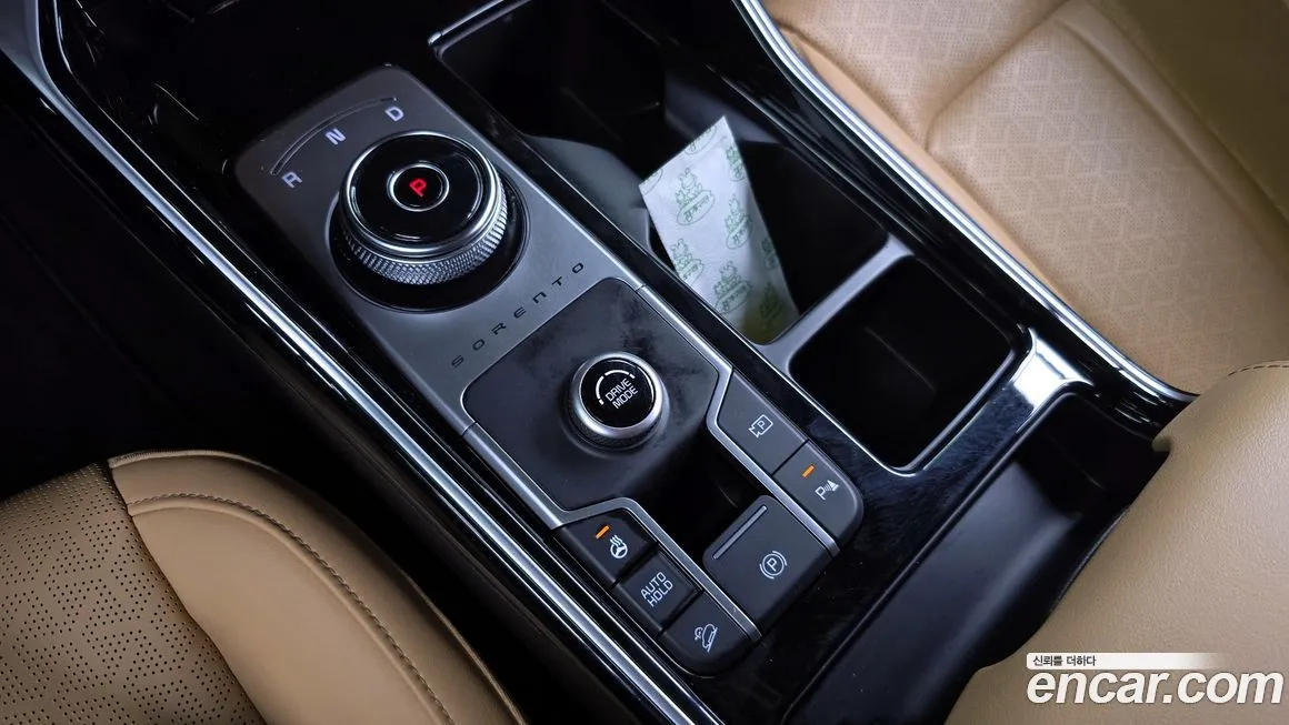 Kia Sorento — фото 9