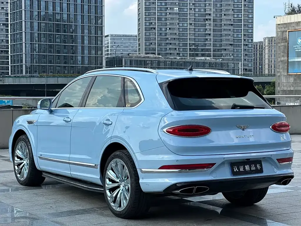 Bentley Bentayga 2021 из CN, фото 5