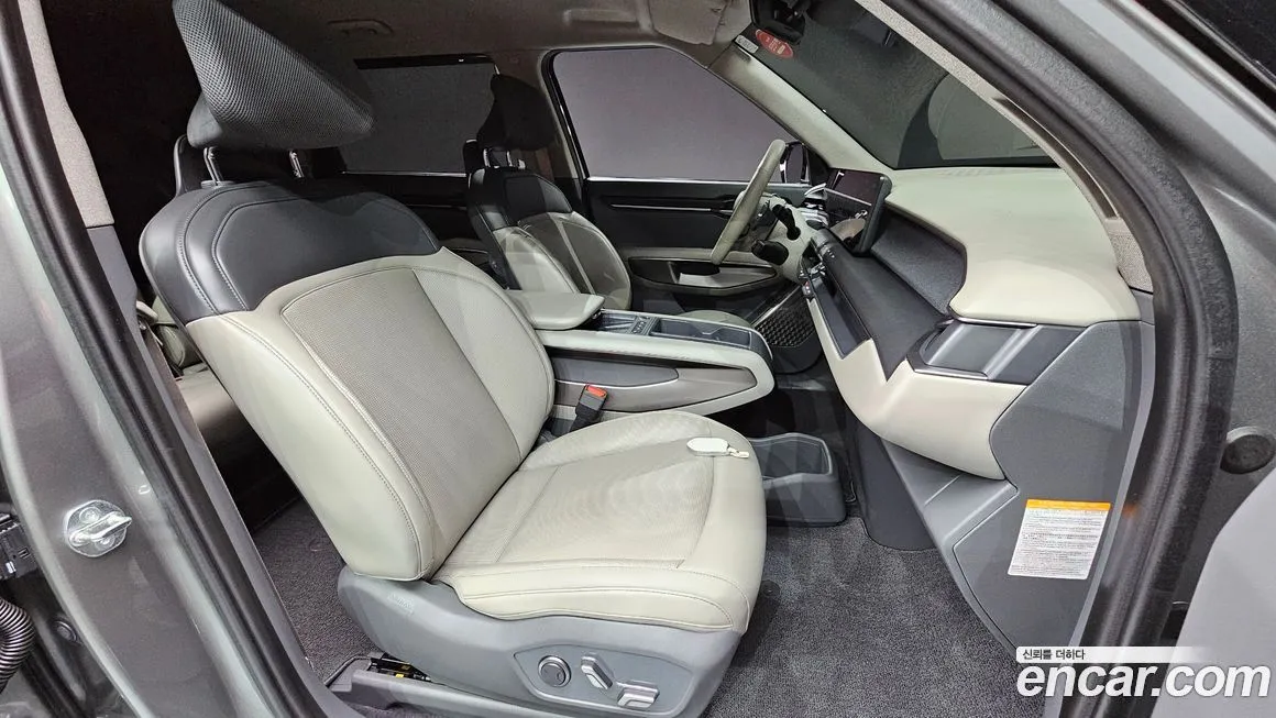 Kia EV9 2024 из KR, фото 10