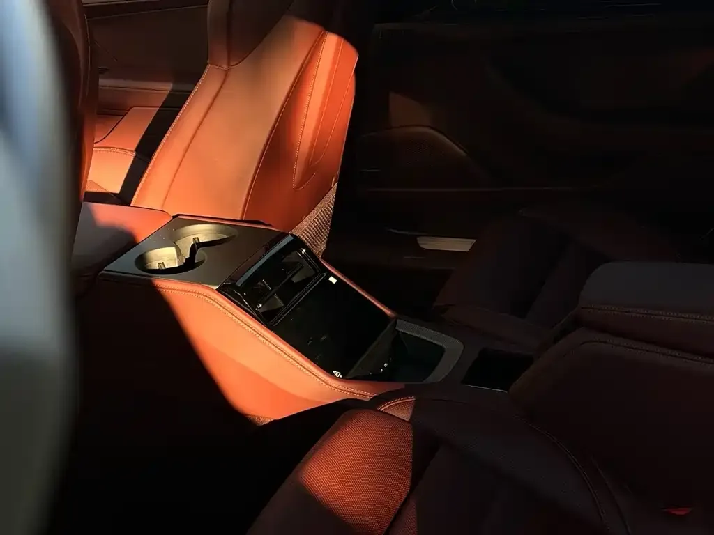 Porsche Panamera 2025 из CN, фото 6