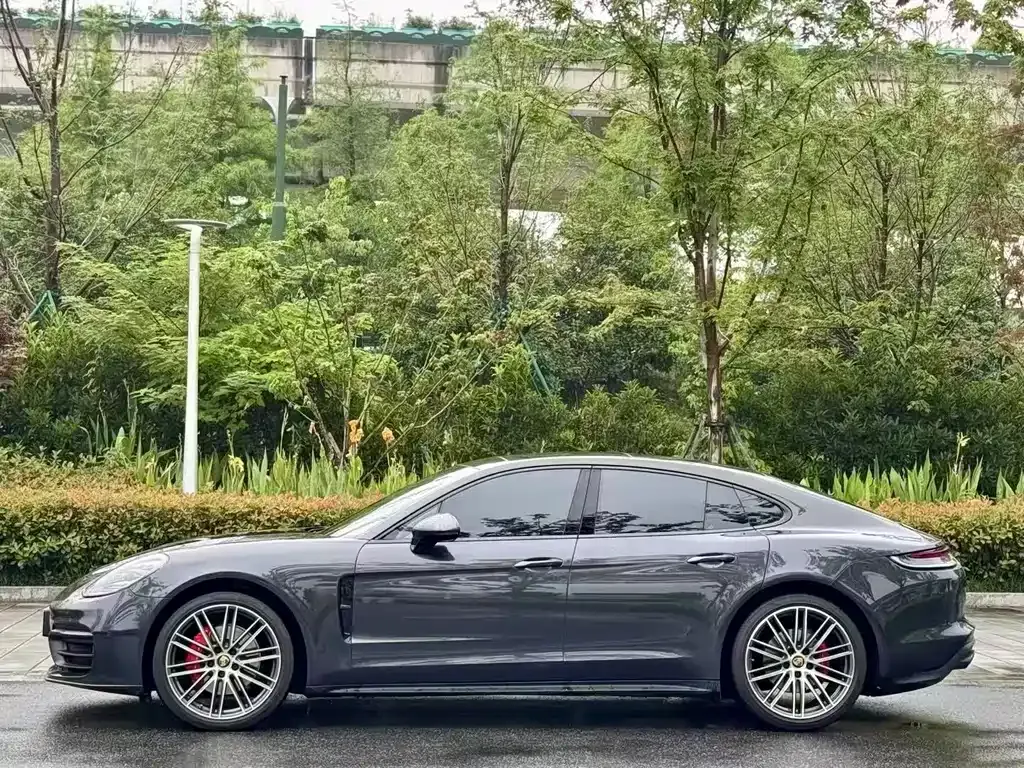 Porsche Panamera 2023 из CN, фото 5