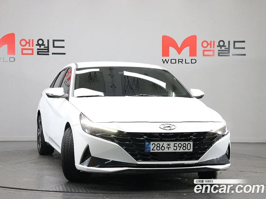 Hyundai AVANTE — фото 2