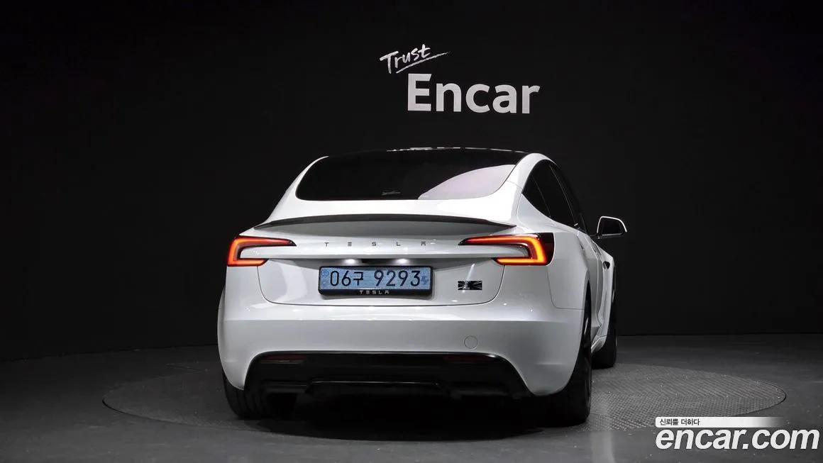 Tesla Model 3 2025 из KR, фото 4