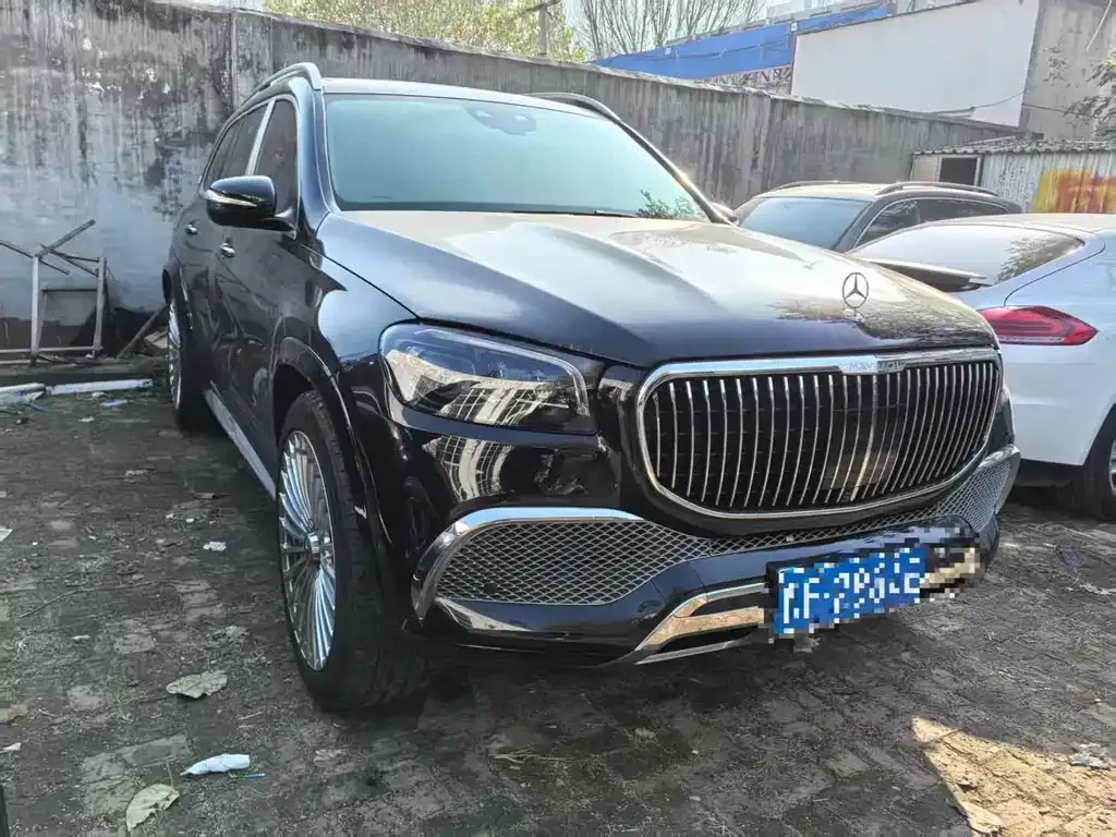 Mercedes-Benz GLS 2023 из CN, фото 1
