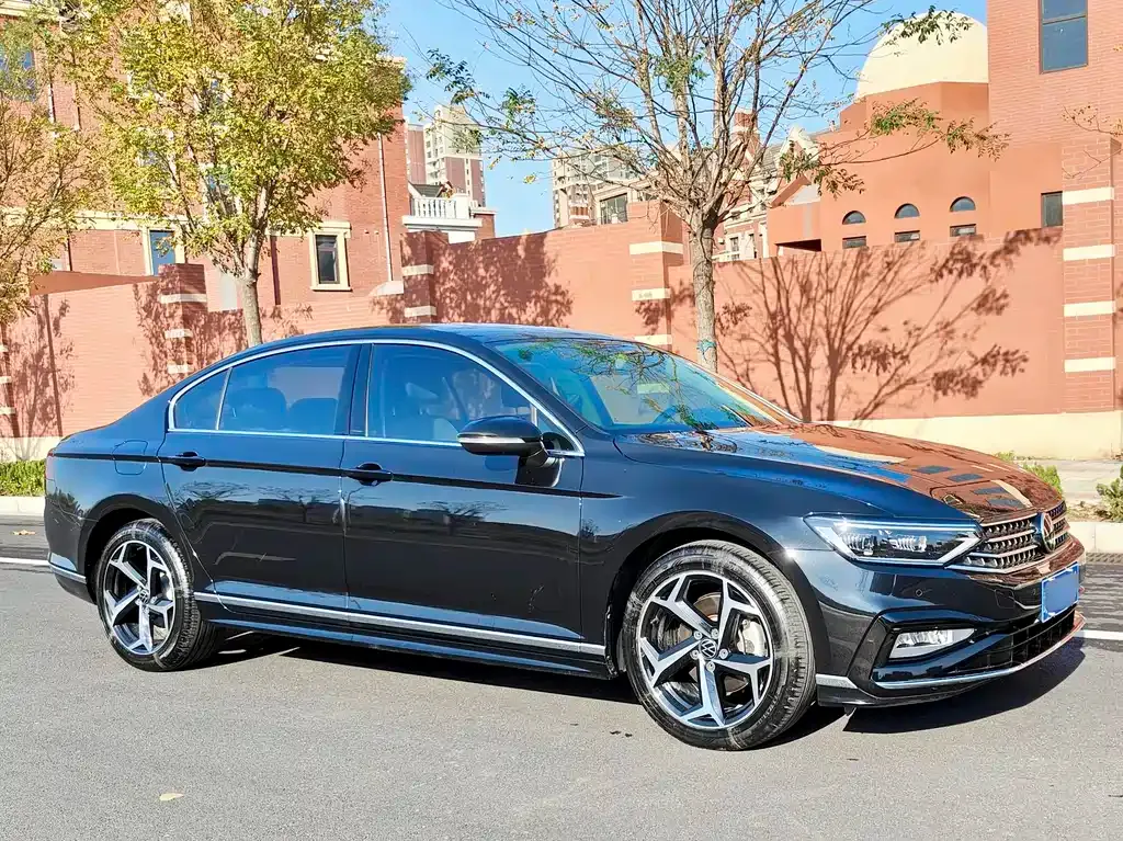 Volkswagen Magotan 2023 из CN, фото 3