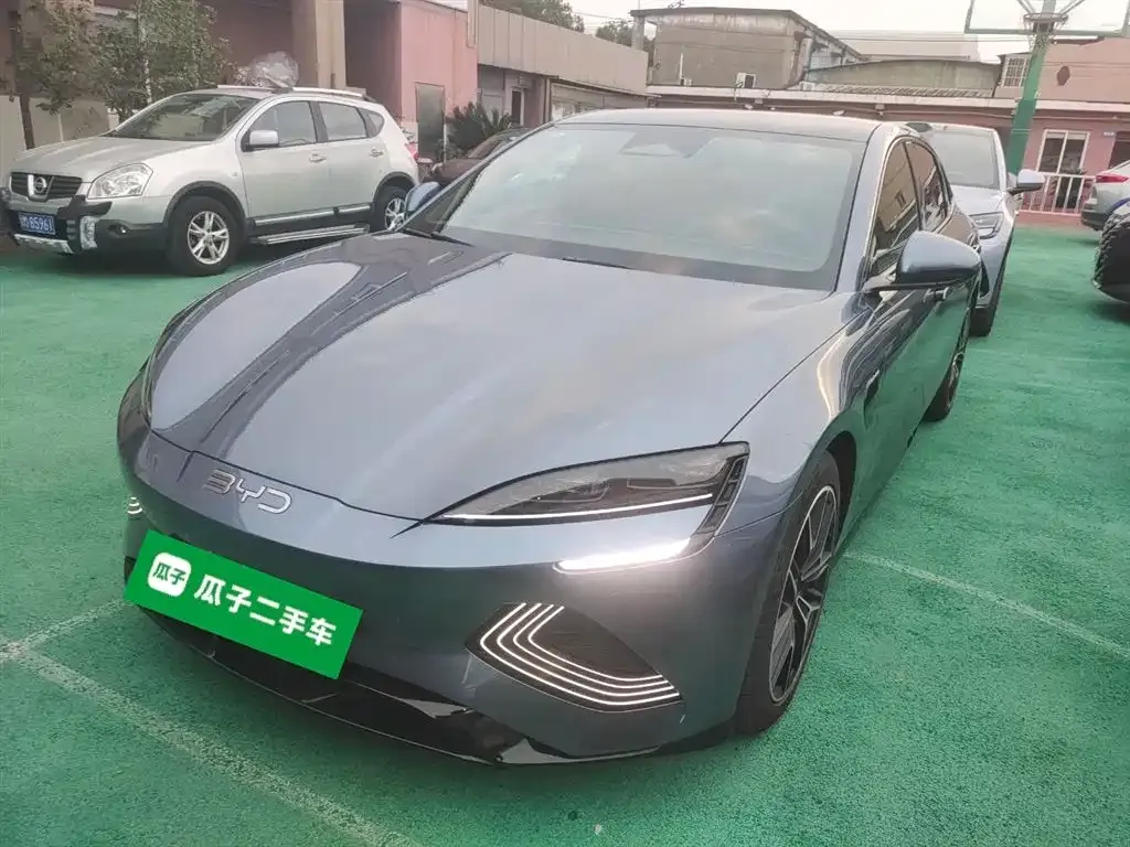 BYD Seal — фото 2