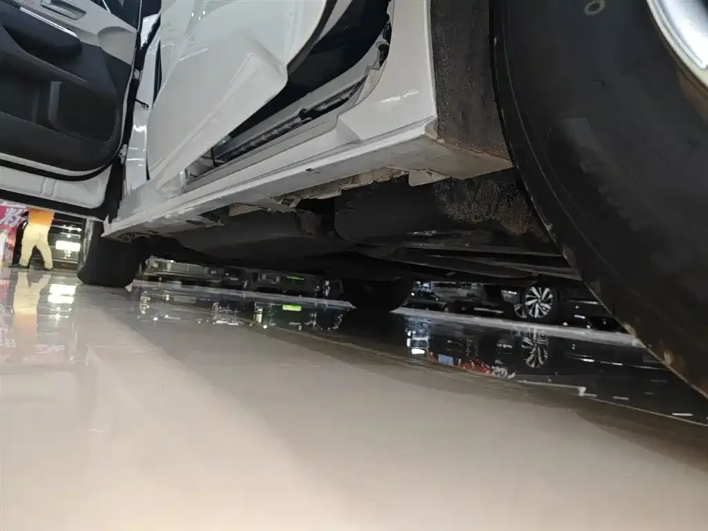 Toyota Sienna 2023 из CN, фото 6
