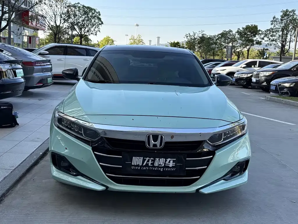 Honda Accord 2022 из CN, фото 2