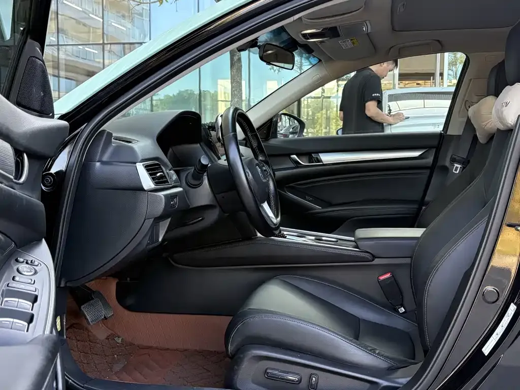 Honda Accord 2022 из CN, фото 4