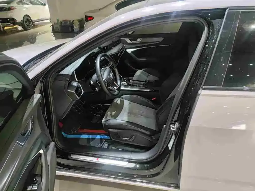 Audi A6L 2024 из CN, фото 4