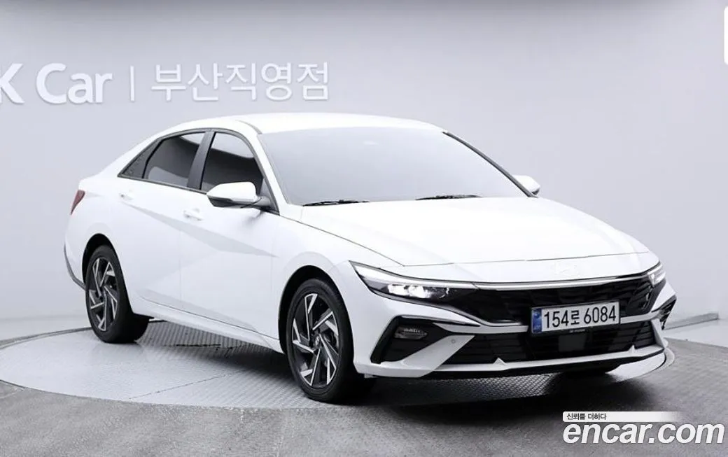 Hyundai AVANTE — фото 2