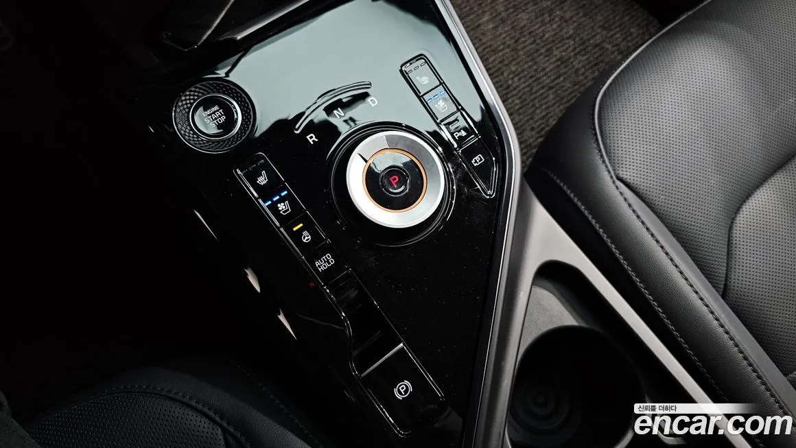 Kia Niro — фото 9