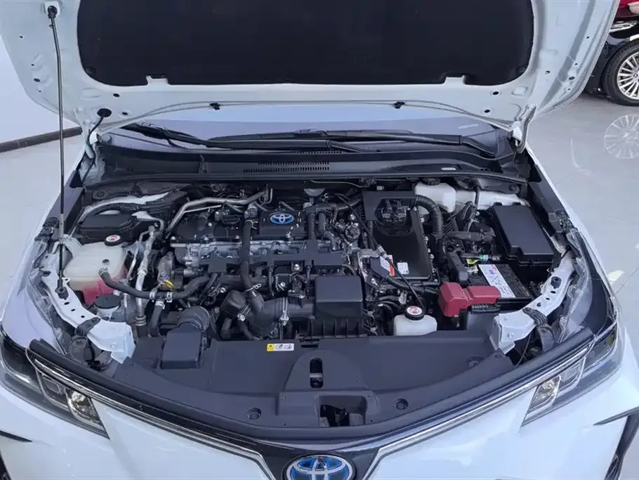 Toyota Corolla 2023 из CN, фото 10