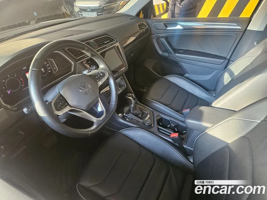 Volkswagen Tiguan 2023 из KR, фото 8