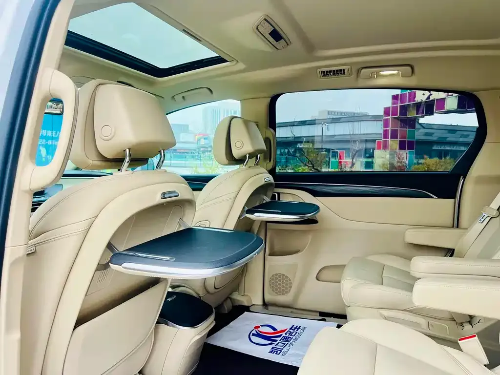 Buick GL8 2024 из CN, фото 7