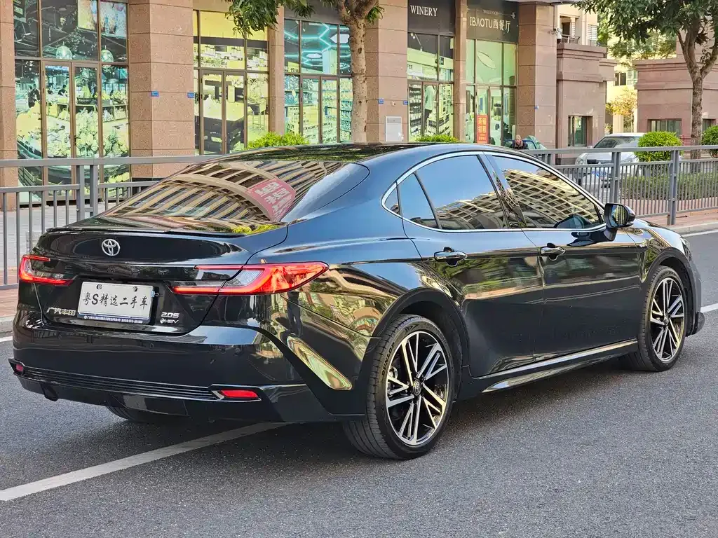 Toyota Camry 2024 из CN, фото 5