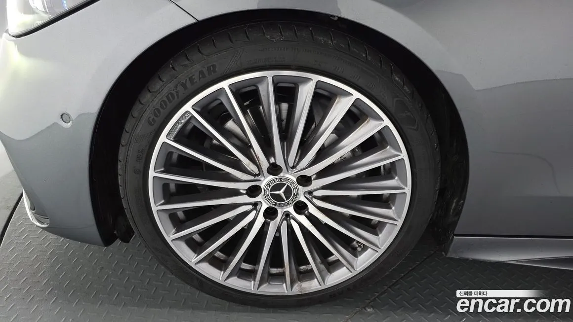 Mercedes-Benz C-Class 2023 из KR, фото 5