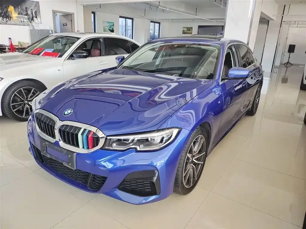 BMW 3 Series 2021 из CN, фото 2
