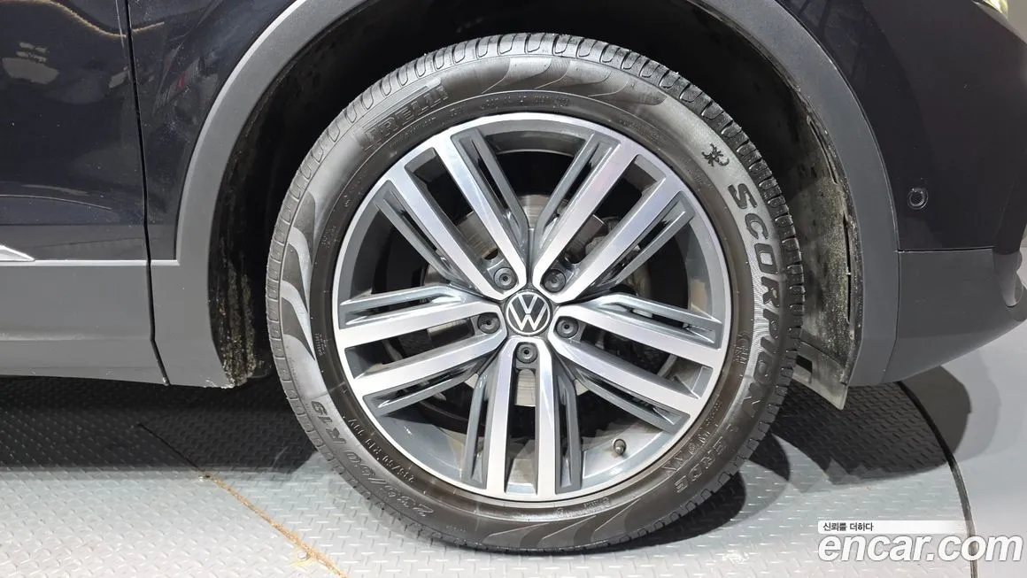 Volkswagen Tiguan 2023 из KR, фото 5