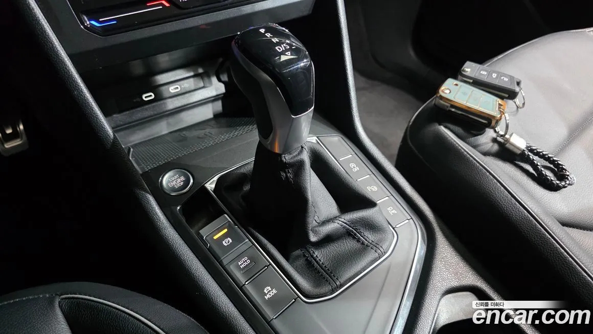 Volkswagen Tiguan 2023 из KR, фото 9