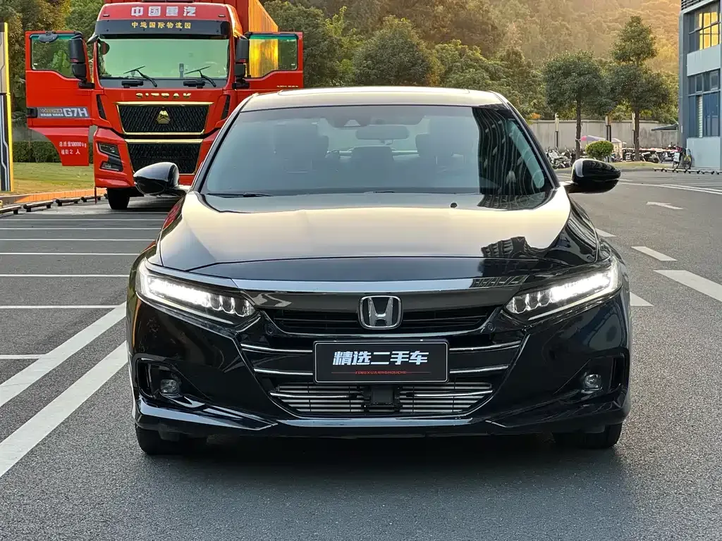 Honda Accord 2022 из CN, фото 2