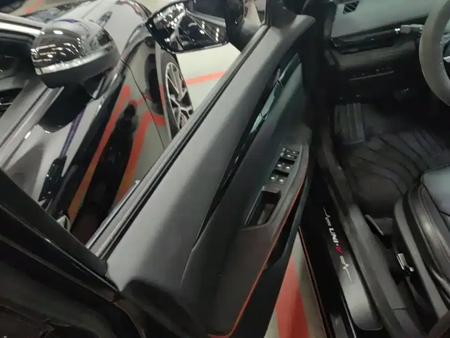 Changan UNI-V 2022 из CN, фото 7