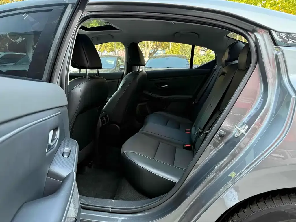 Nissan Sylphy 2023 из CN, фото 7