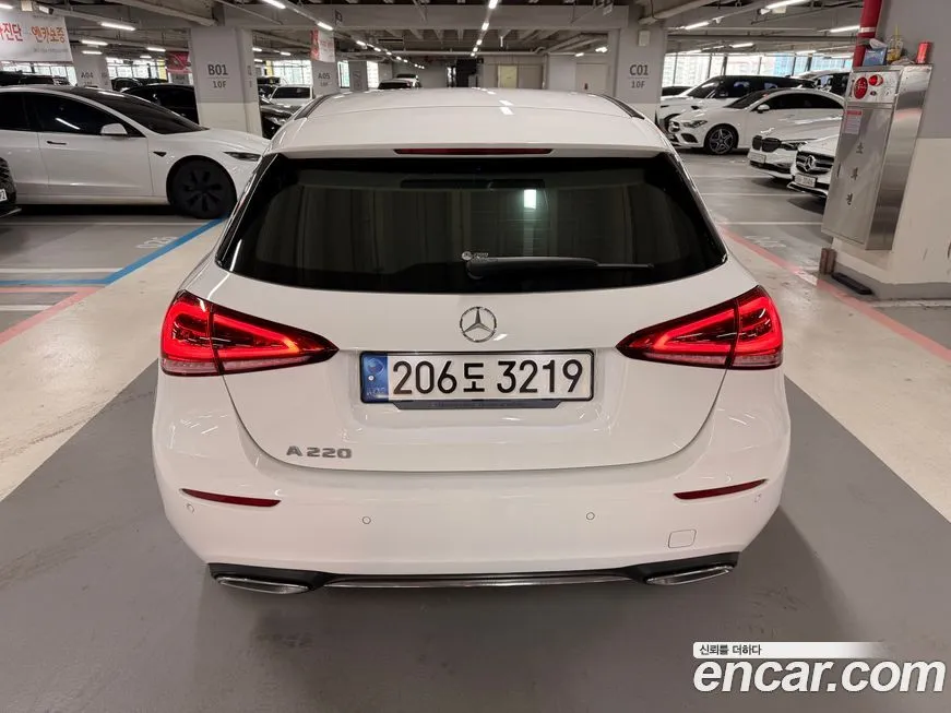 Mercedes-Benz A-Class 2023 из KR, фото 5