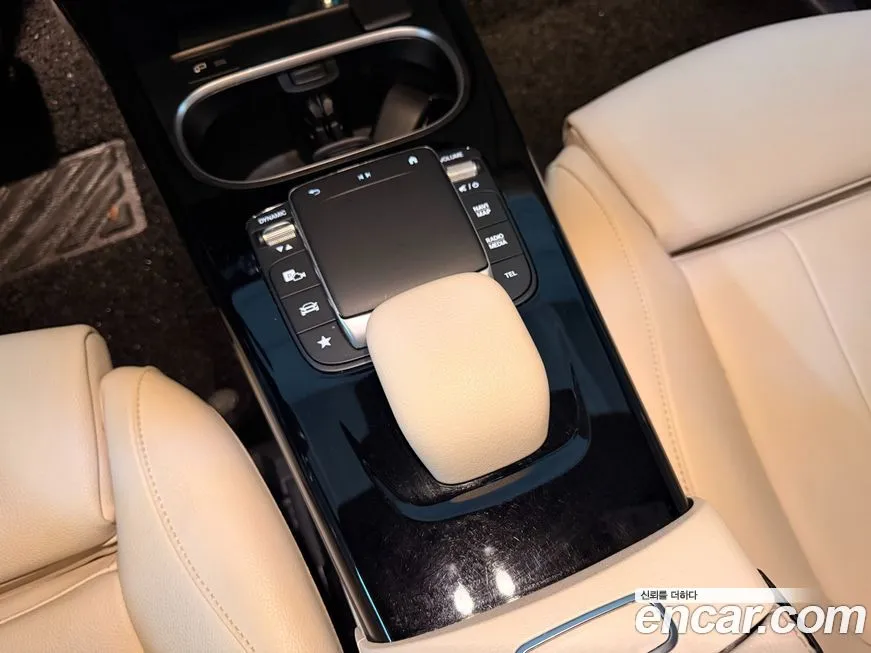 Mercedes-Benz A-Class 2023 из KR, фото 9