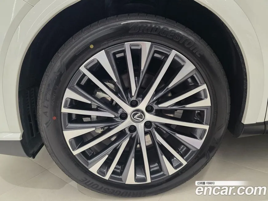 Lexus RX 2025 из KR, фото 5