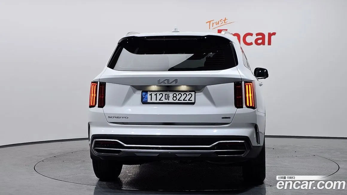 Kia Sorento — фото 4