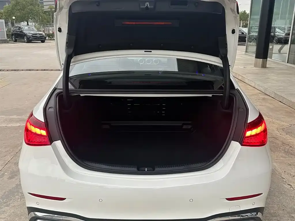 Mercedes-Benz C-Class 2024 из CN, фото 9