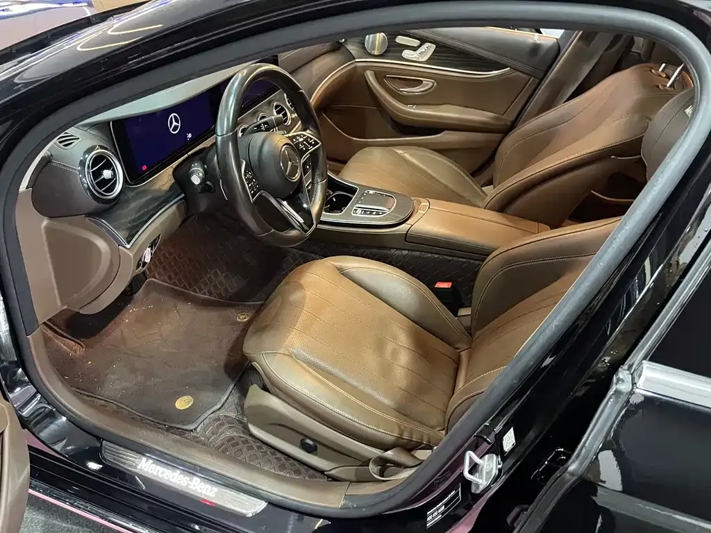 Mercedes-Benz E-Class 2023 из CN, фото 5