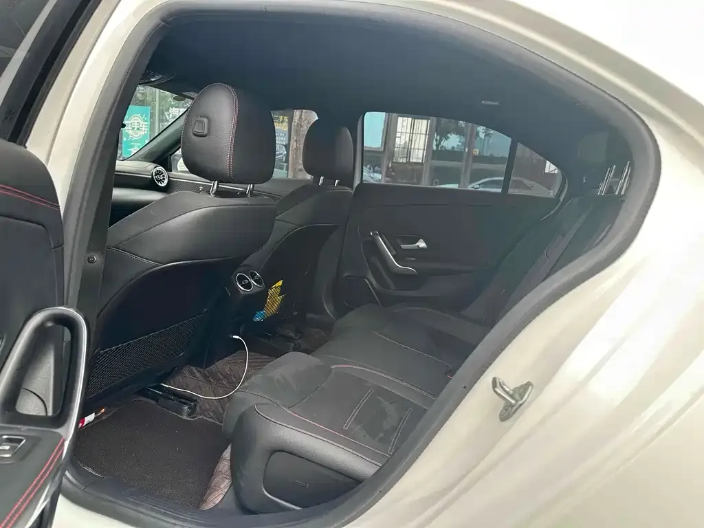 Mercedes-Benz A-Class 2024 из CN, фото 3
