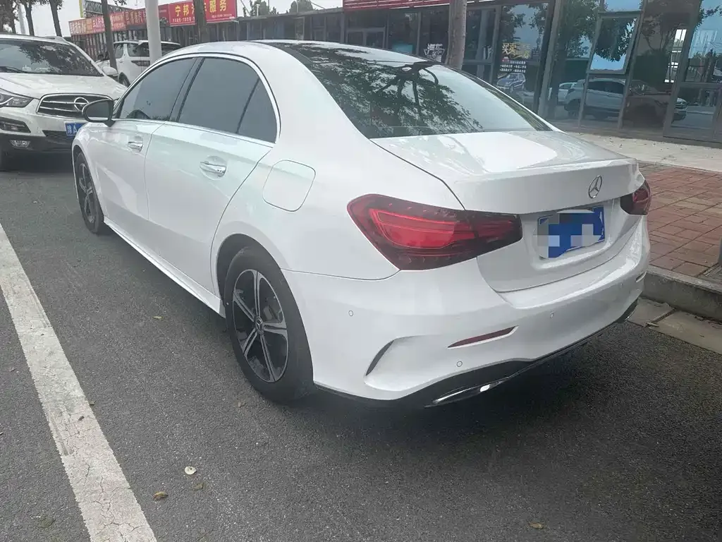 Mercedes-Benz A-Class 2024 из CN, фото 5