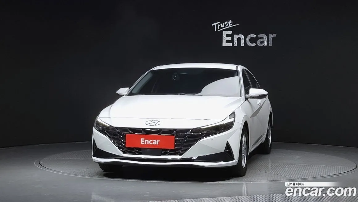 Hyundai AVANTE — фото 3