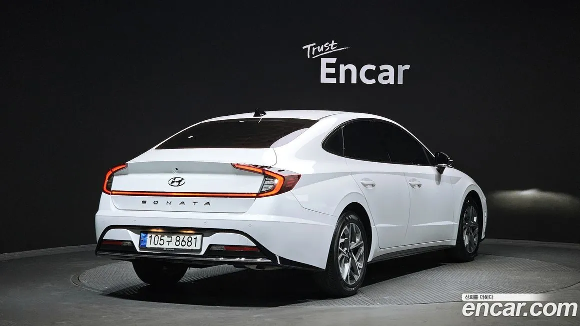 Hyundai Sonata 2022 из KR, фото 2