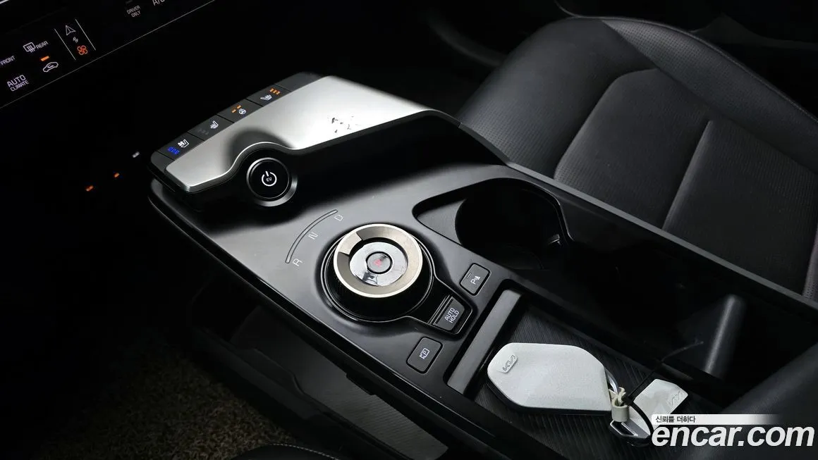 Kia EV6 — фото 9