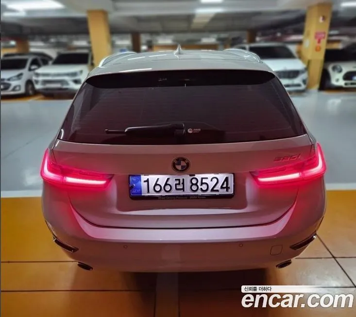 BMW 3-Series 2022 из KR, фото 2