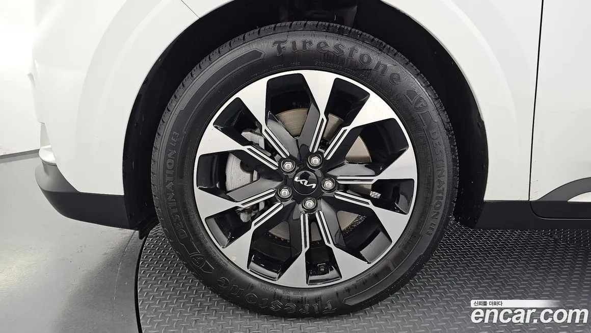 Kia Carnival 2023 из KR, фото 5