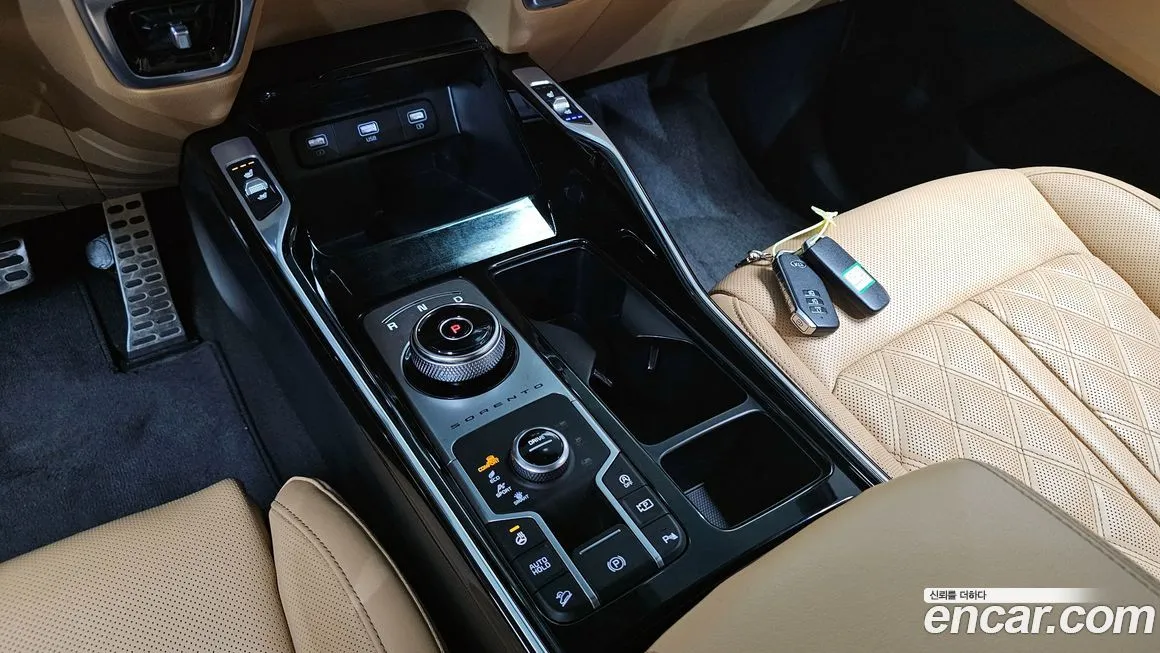 Kia Sorento — фото 9