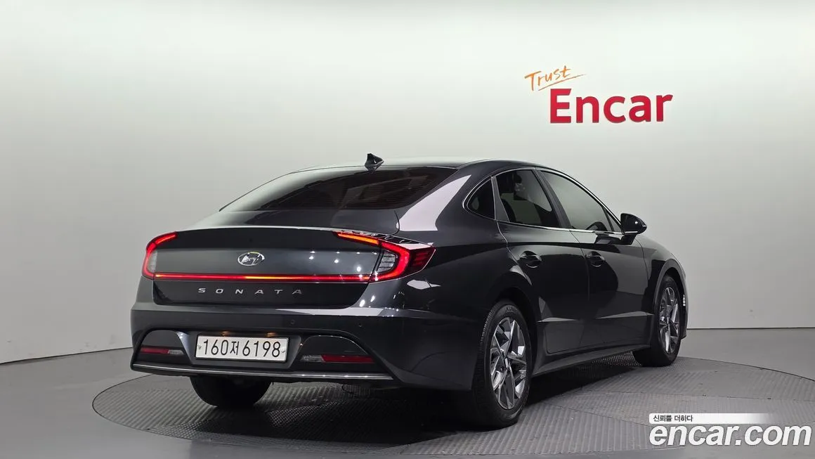 Hyundai Sonata 2021 из KR, фото 2