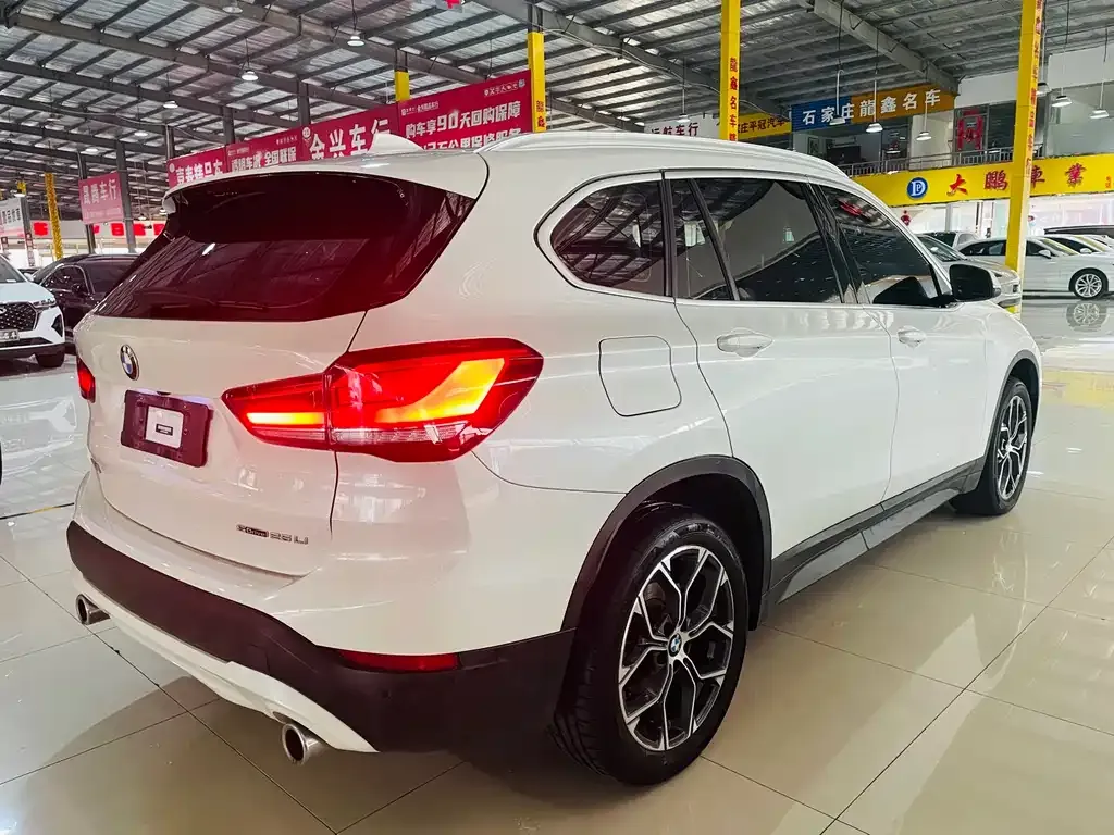BMW X1 2023 из CN, фото 4