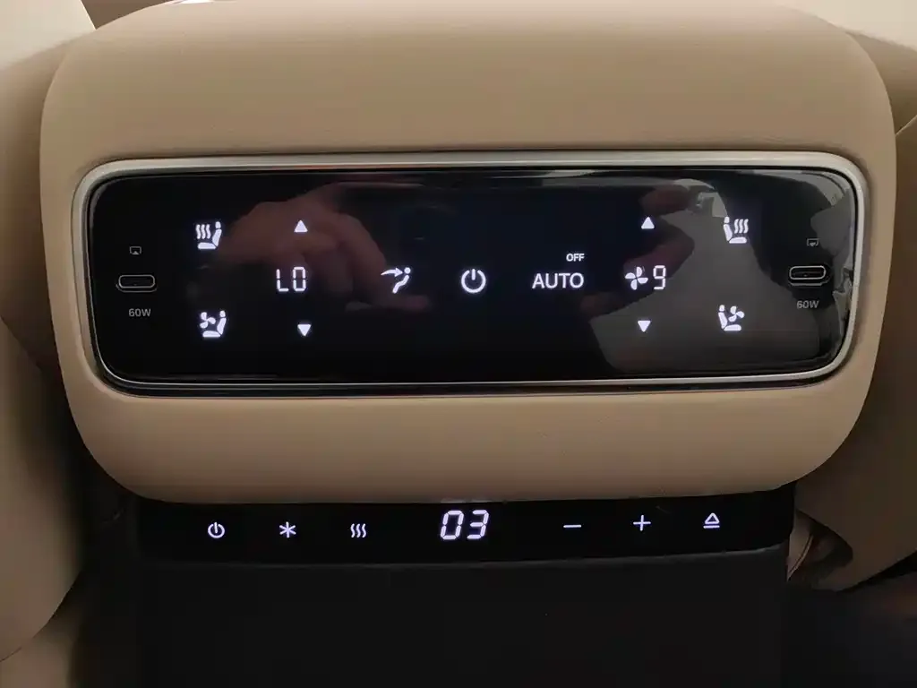 Li Auto L9 2024 из CN, фото 10
