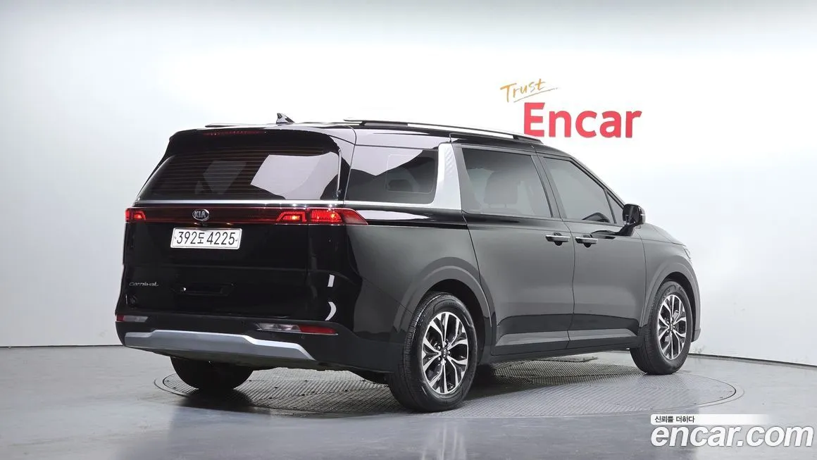 Kia Carnival 2021 из KR, фото 2