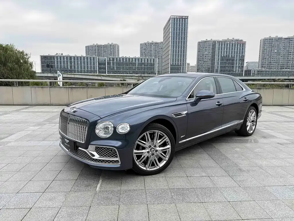 Bentley Flying Spur PHEV 2022 из CN, фото 1