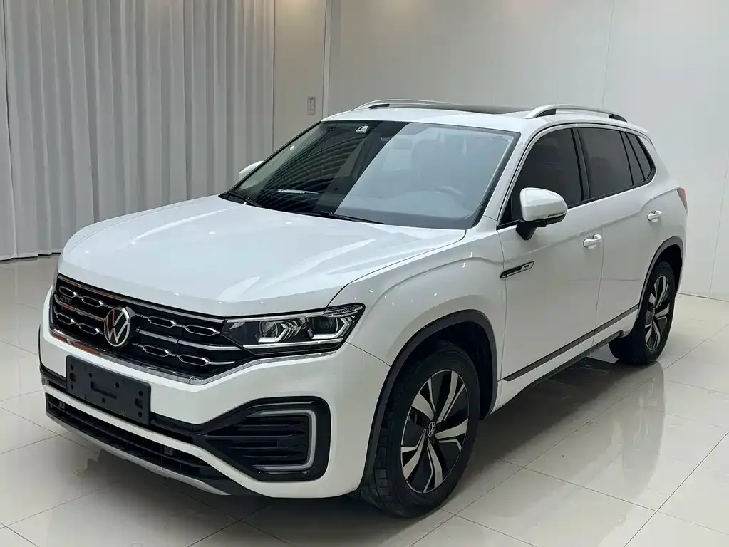 Volkswagen GTE PHEV 2022 из CN, фото 1